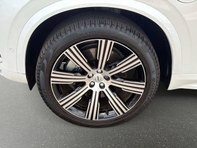 2024 Volvo XC90 Recharge Plug-In Hybrid Plus Bright Theme