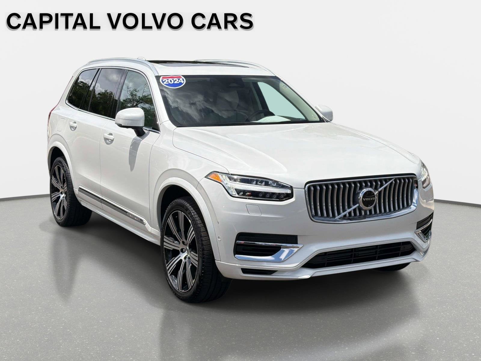2024 Volvo XC90 Recharge Plug-In Hybrid Plus Bright Theme