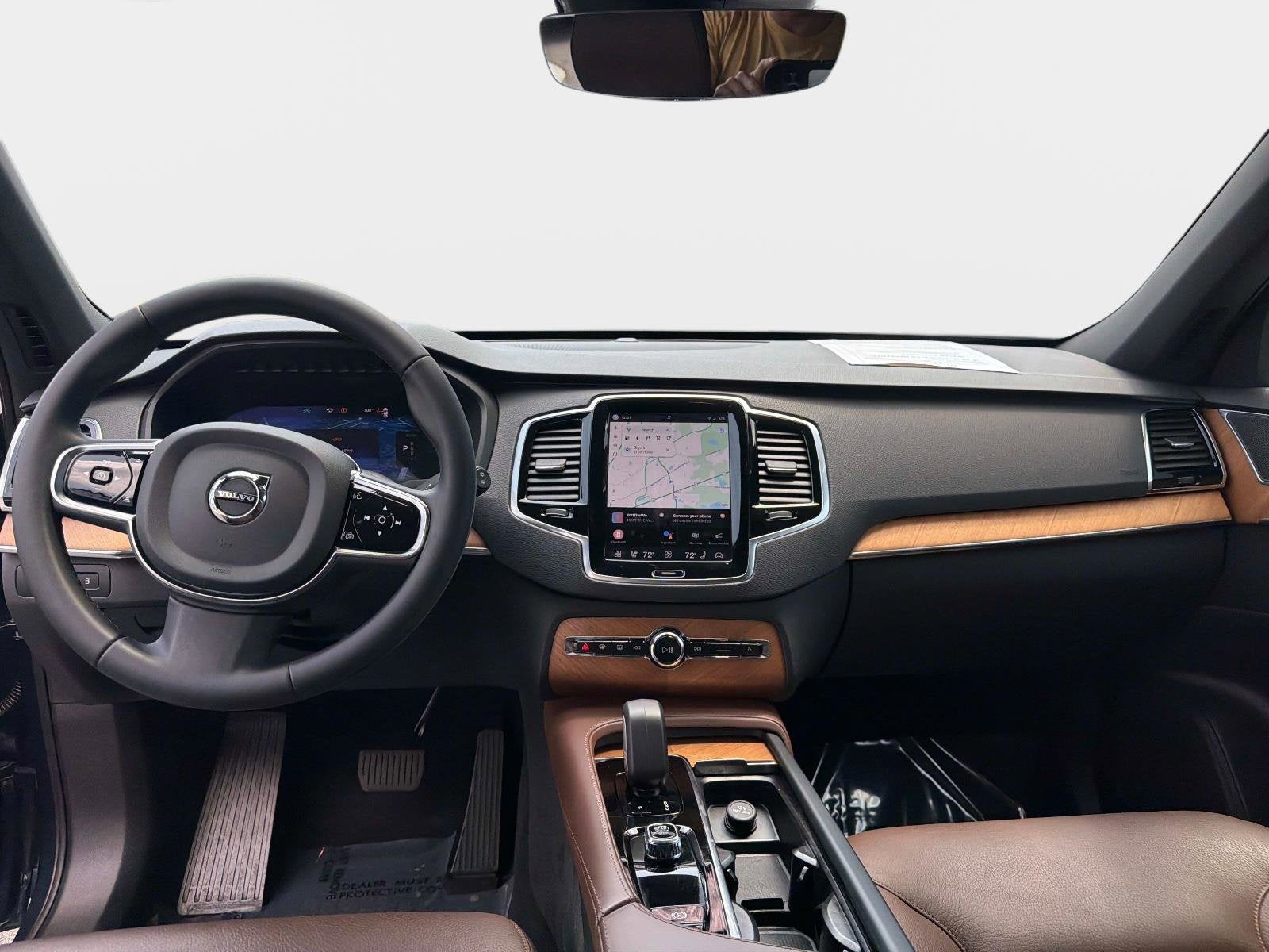 2024 Volvo XC90 Recharge Plug-In Hybrid Plus Bright Theme