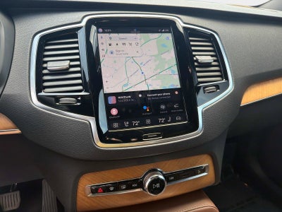 2024 Volvo XC90 Recharge Plug-In Hybrid Plus Bright Theme