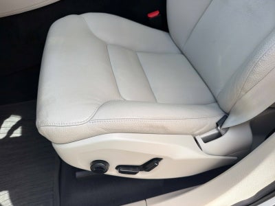 2024 Volvo XC90 Recharge Plug-In Hybrid Core Bright Theme
