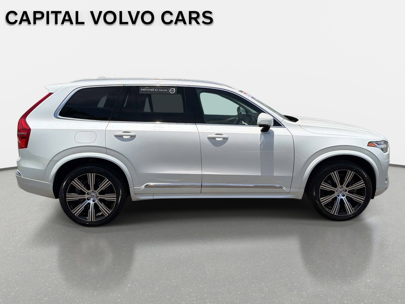 2024 Volvo XC90 Recharge Plug-In Hybrid Core Bright Theme