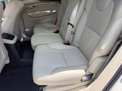 2024 Volvo XC90 Recharge Plug-In Hybrid Core Bright Theme