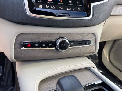 2025 Volvo XC90 Plug-In Hybrid Plus