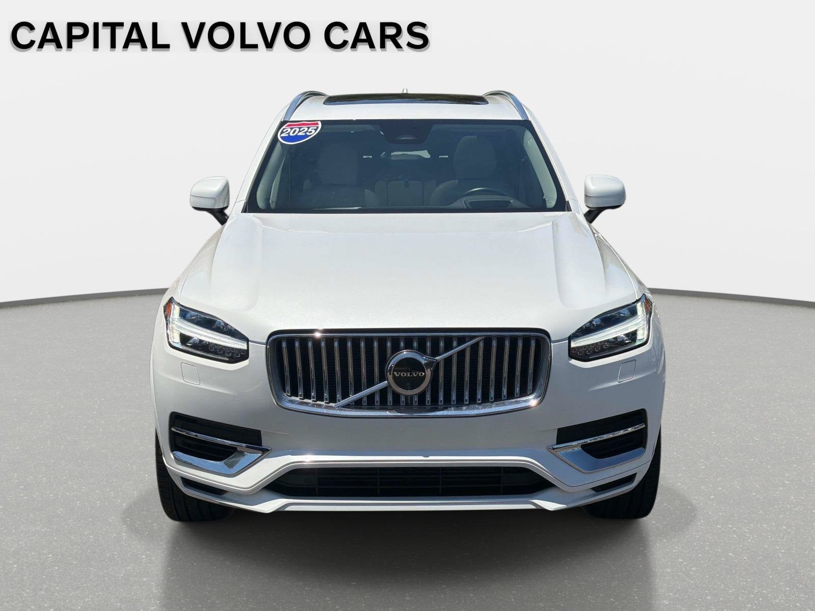 2025 Volvo XC90 Plug-In Hybrid Ultra