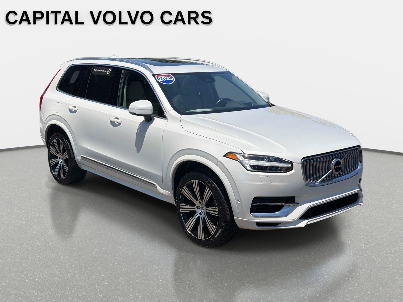 2025 Volvo XC90 Plug-In Hybrid Ultra