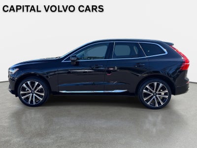 2023 Volvo XC60 Ultimate Bright Theme