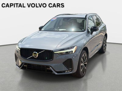 2023 Volvo XC60 Plus Dark Theme