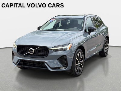 2023 Volvo XC60 Plus Dark Theme