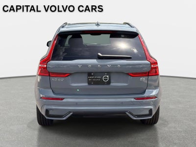 2023 Volvo XC60 Plus Dark Theme