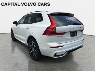 2024 Volvo XC60 Plus Dark Theme