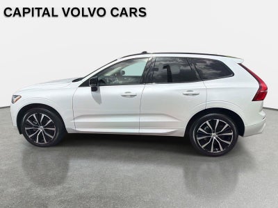 2024 Volvo XC60 Plus Dark Theme