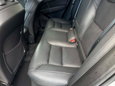 2024 Volvo XC60 Plus Dark Theme