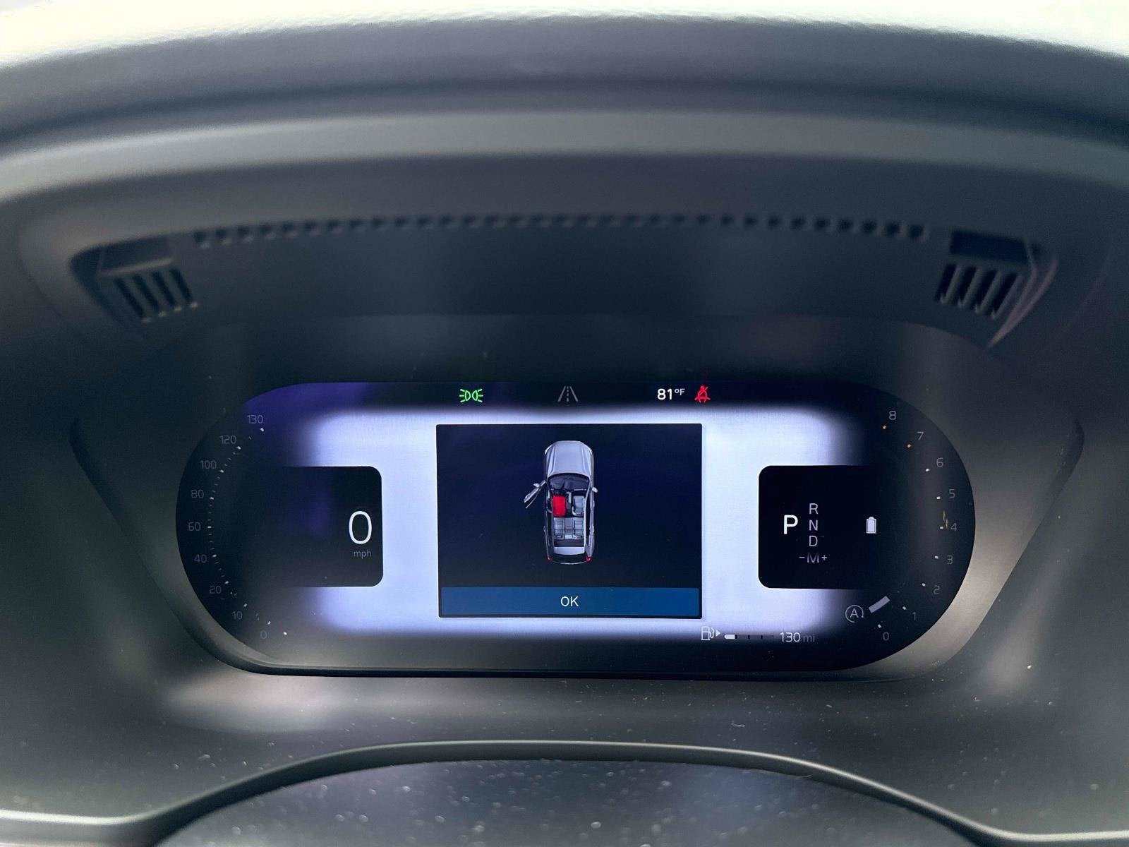 2024 Volvo XC60 Plus Dark Theme