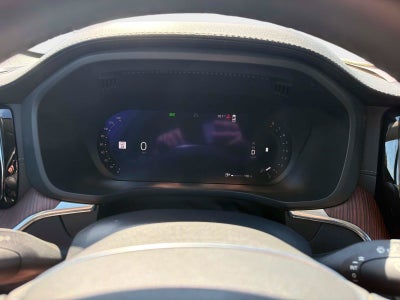 2024 Volvo XC60 Ultimate Dark Theme