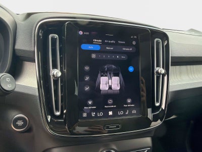 2026 Volvo XC40 Plus