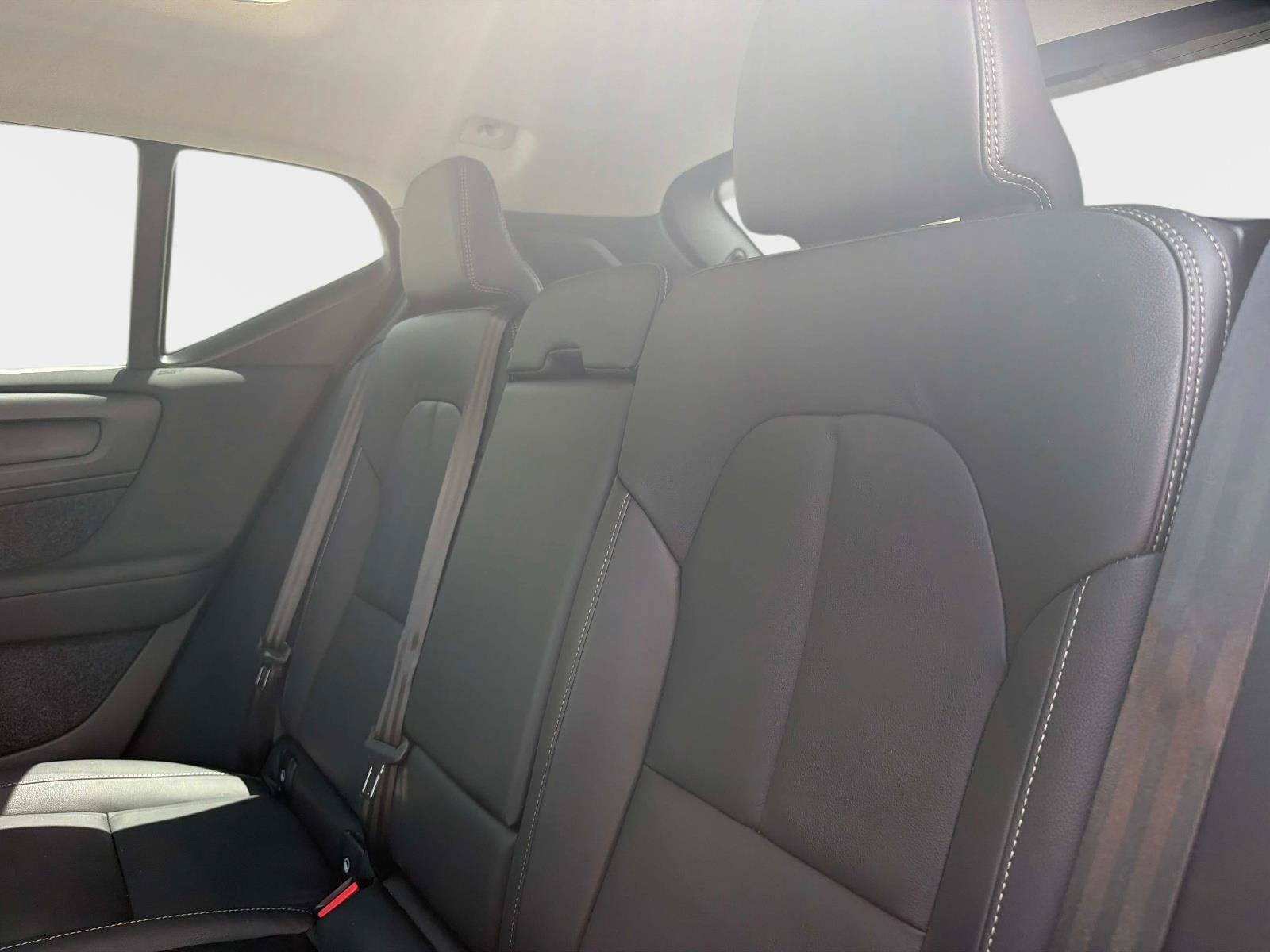 2026 Volvo XC40 Plus