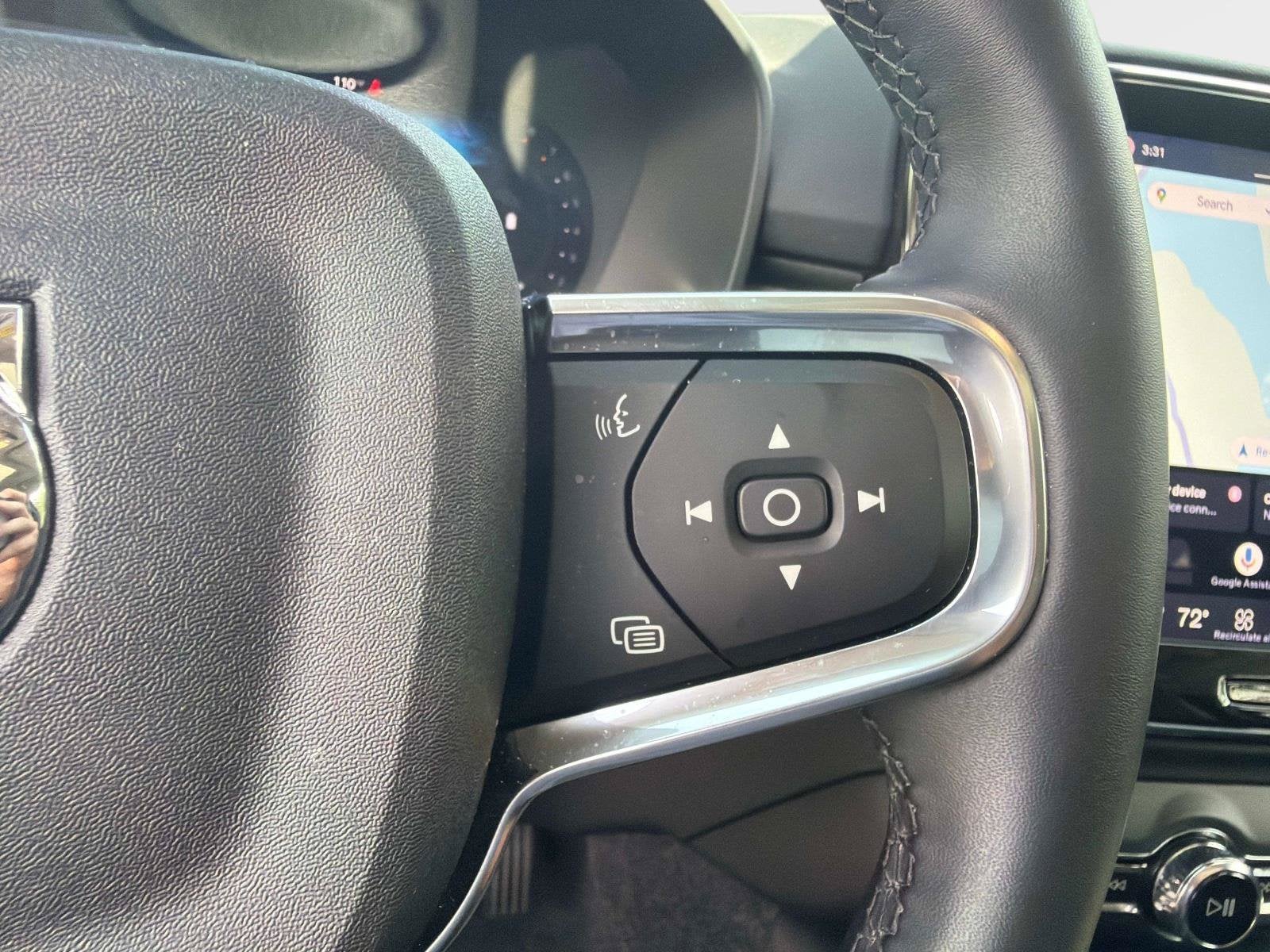 2026 Volvo XC40 Plus