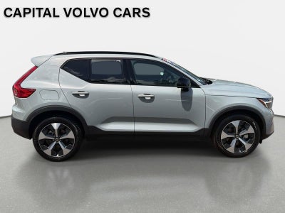 2026 Volvo XC40 Plus