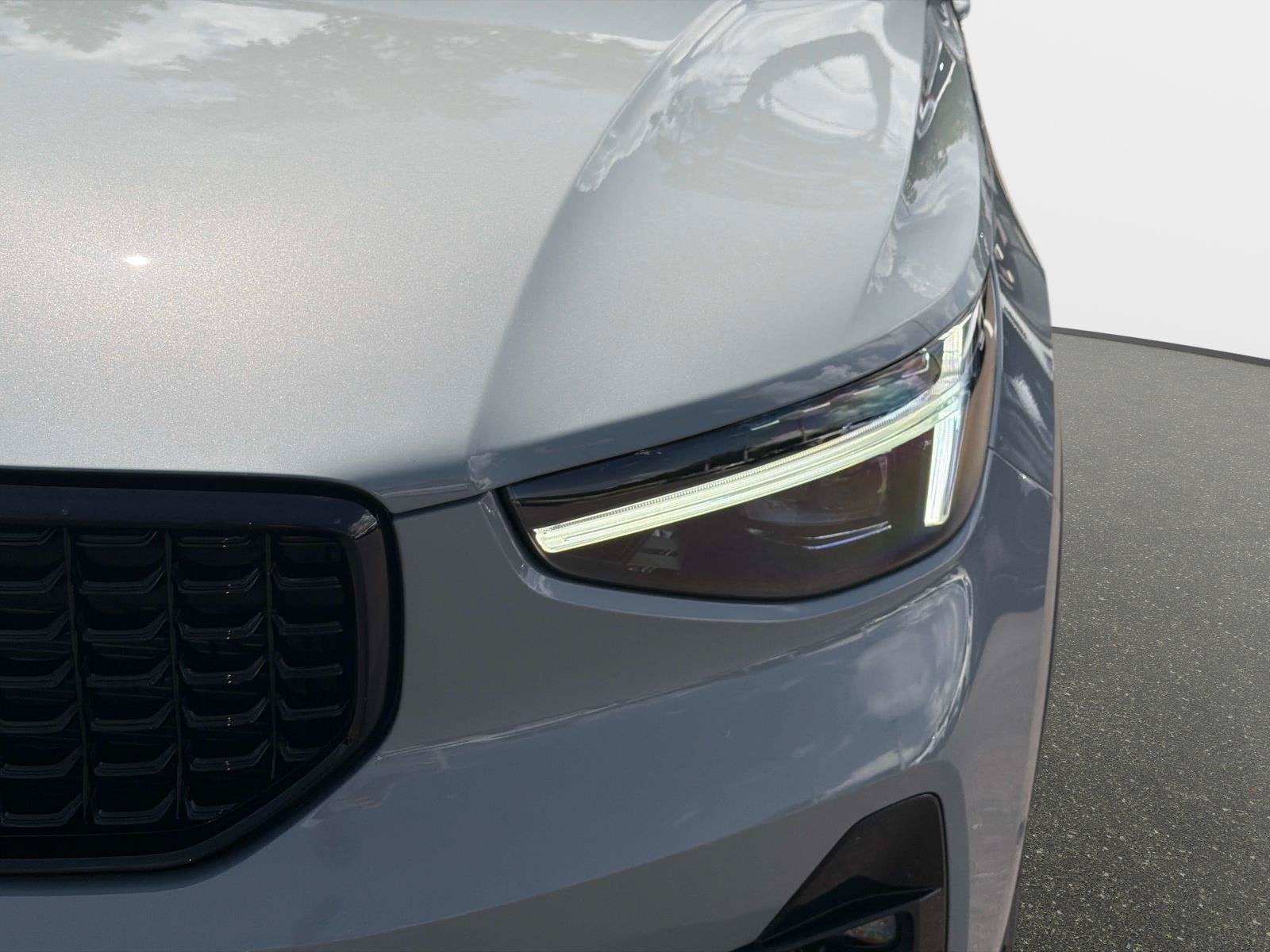 2026 Volvo XC40 Plus