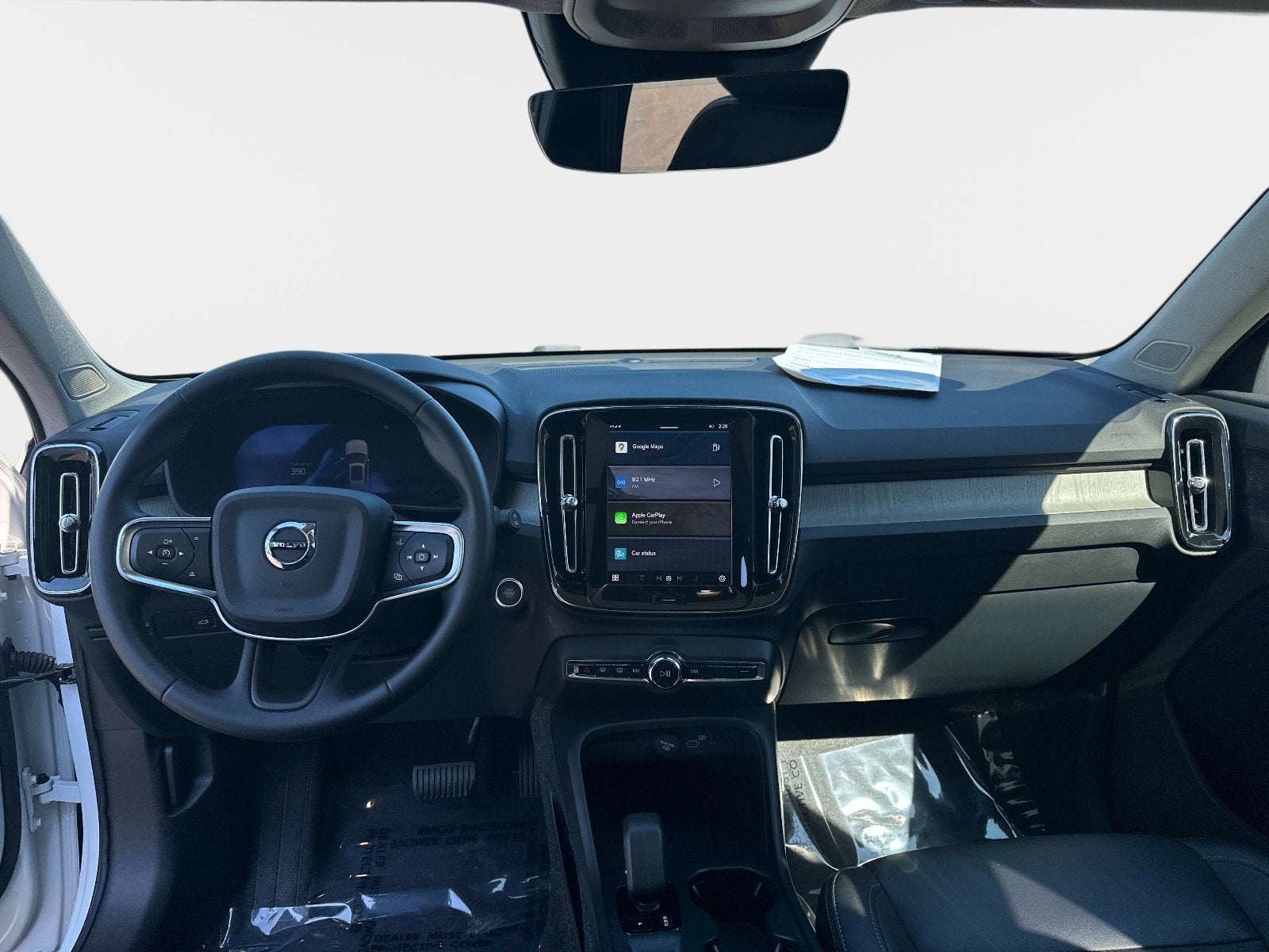 2025 Volvo XC40 Core Bright Theme