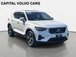 2025 Volvo XC40 Core Bright Theme