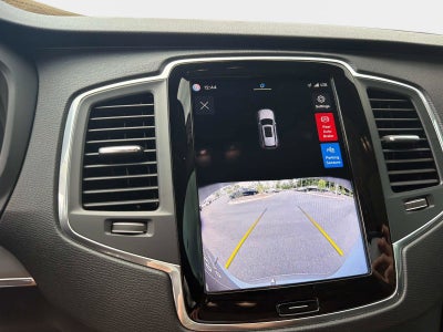 2025 Volvo XC90 Core