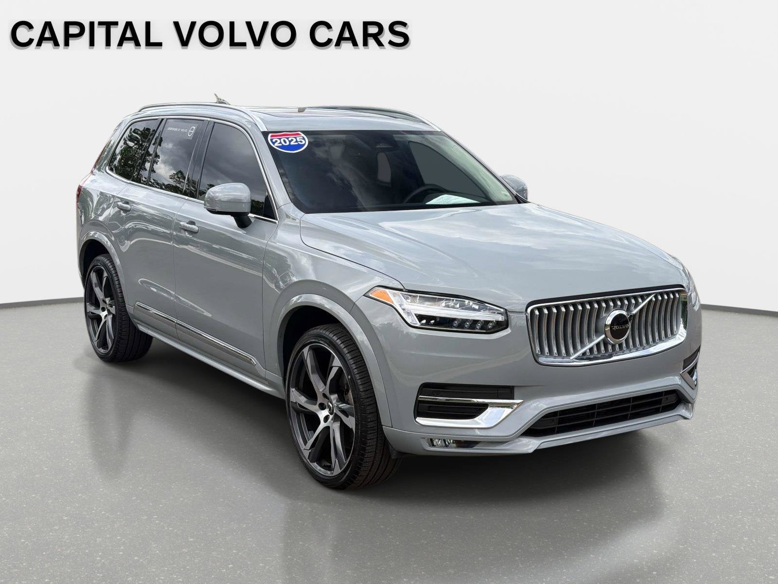 2025 Volvo XC90 Core