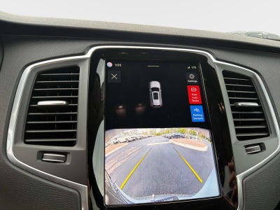 2025 Volvo XC90 Core