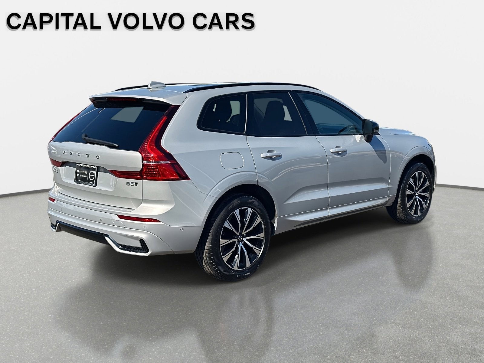 2025 Volvo XC60 Plus