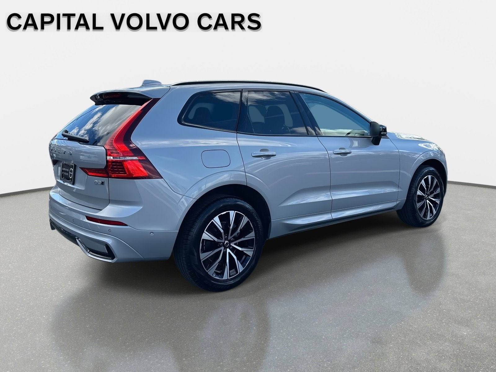 2025 Volvo XC60 Plus