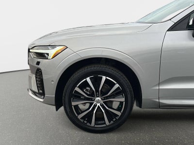 2025 Volvo XC60 Plus