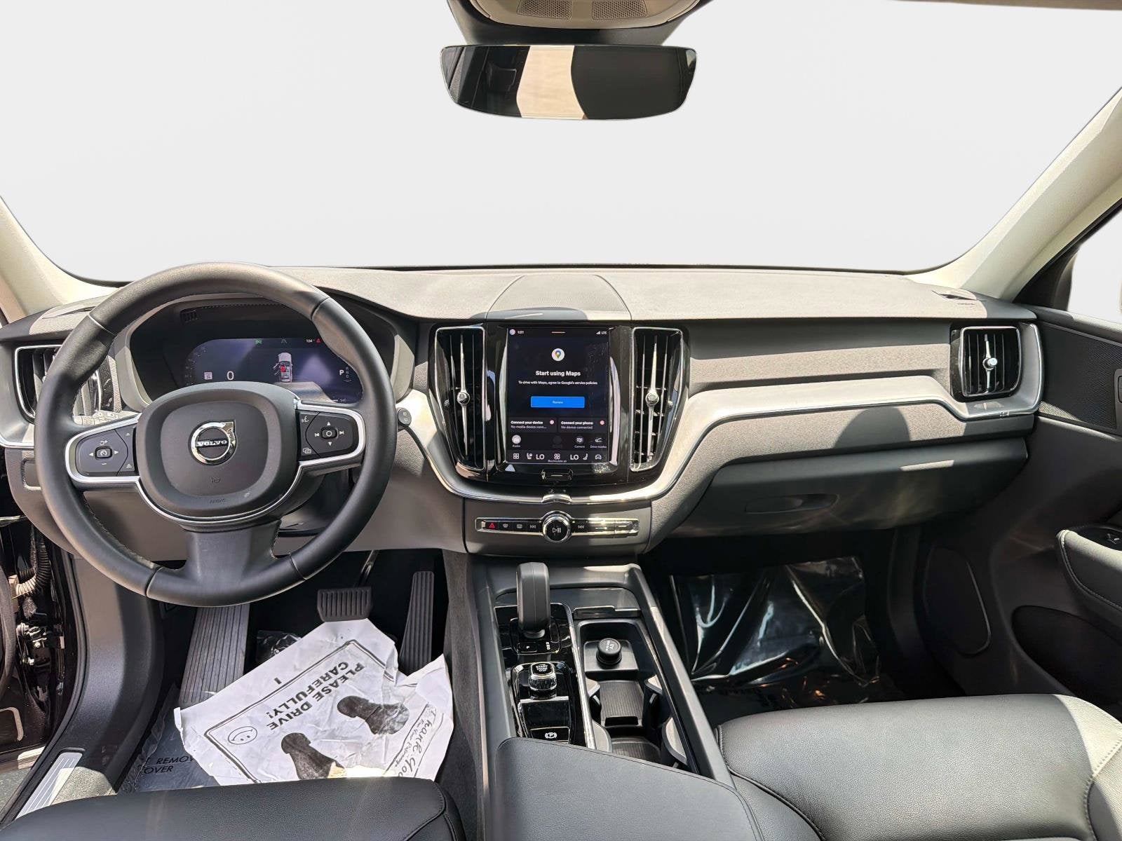 2025 Volvo XC60 Core