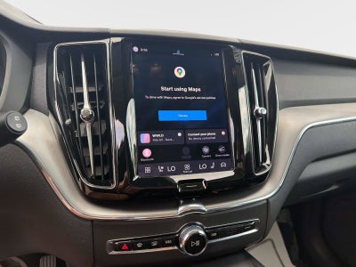 2025 Volvo XC60 Core