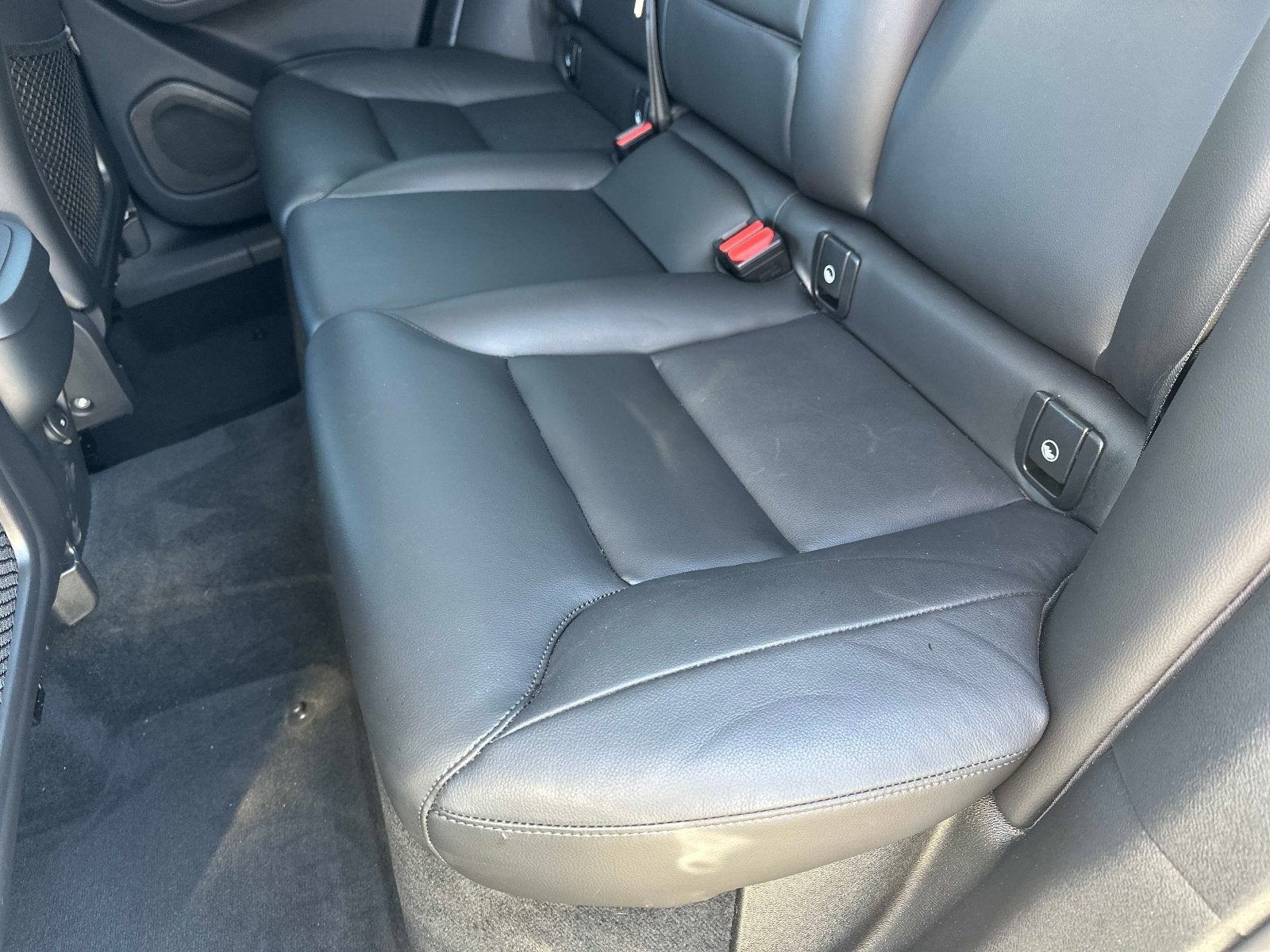 2025 Volvo XC60 Core