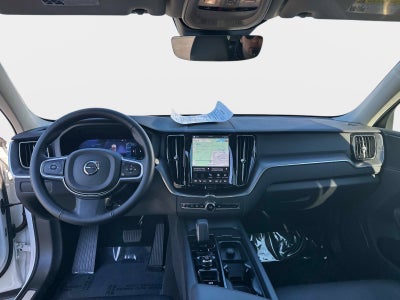 2025 Volvo XC60 Core