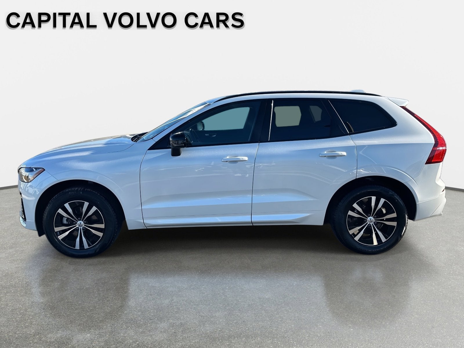 2025 Volvo XC60 Core