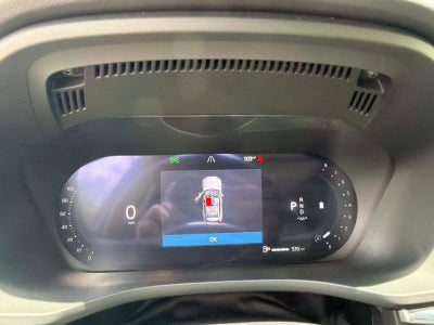 2025 Volvo XC60 Core