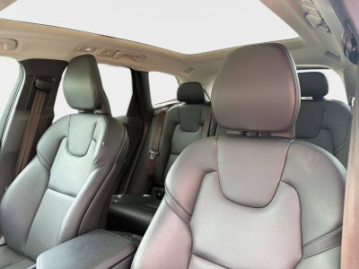 2025 Volvo XC60 Core