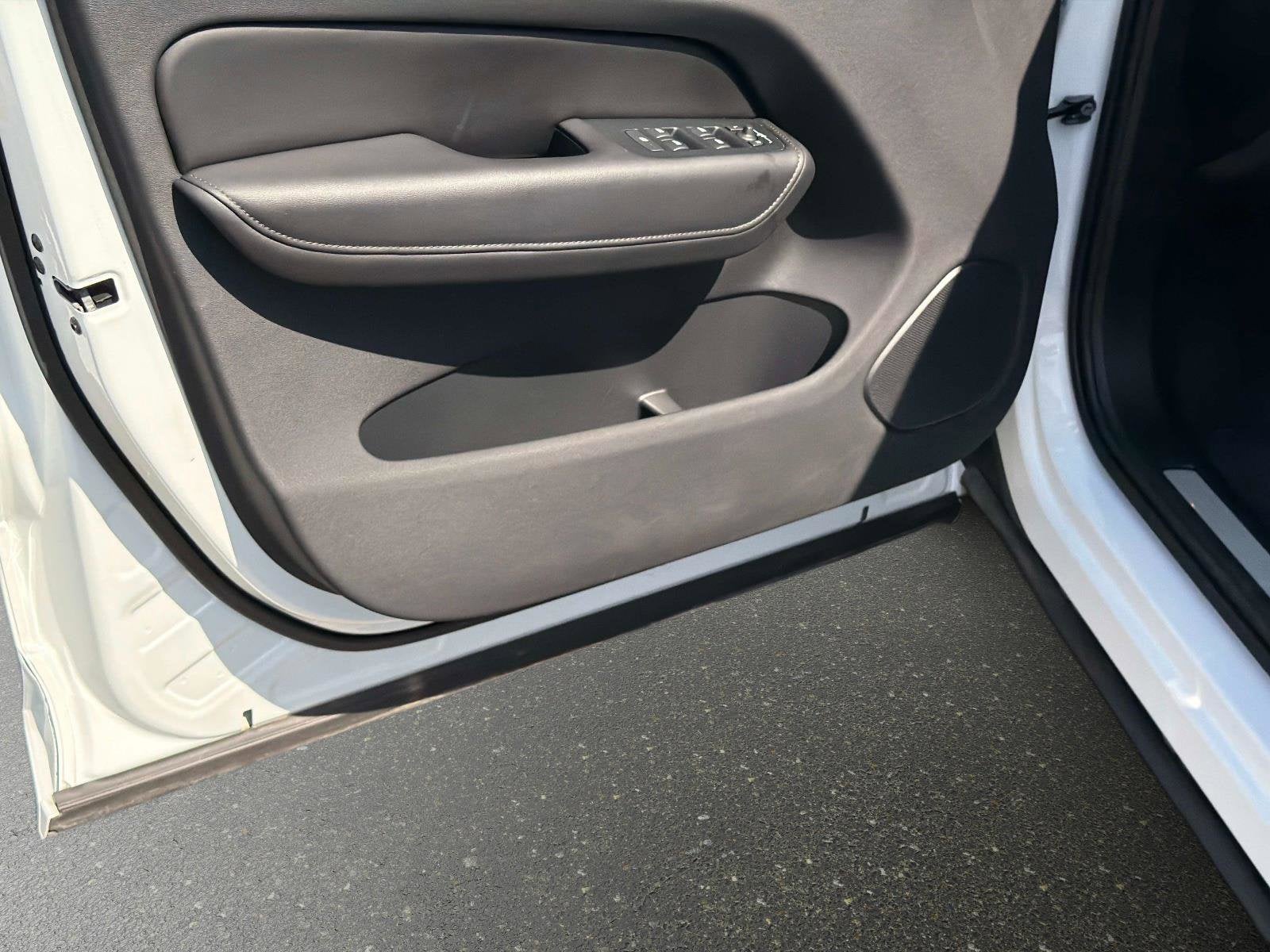 2025 Volvo XC60 Core