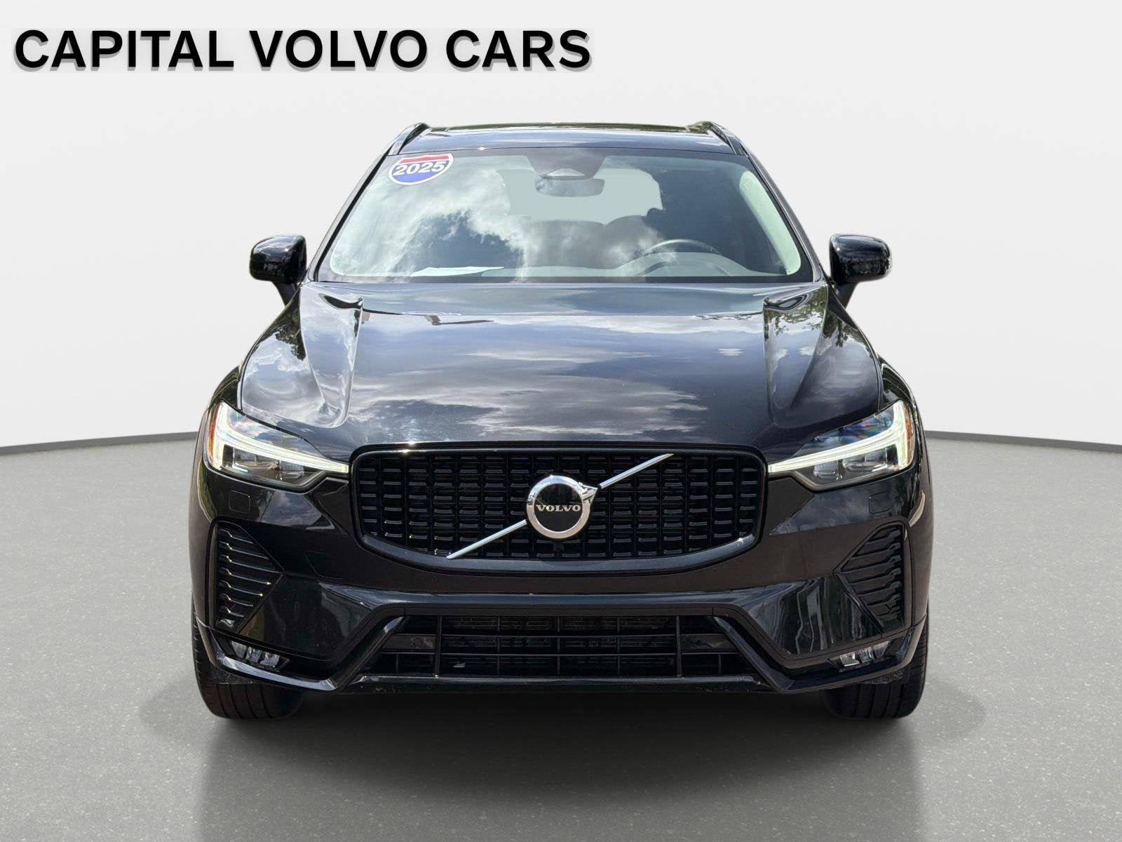 2025 Volvo XC60 Core