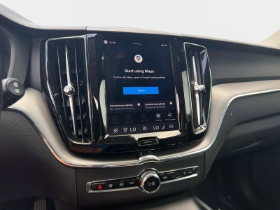 2025 Volvo XC60 Core