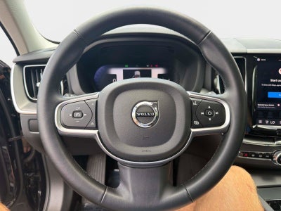 2025 Volvo XC60 Core