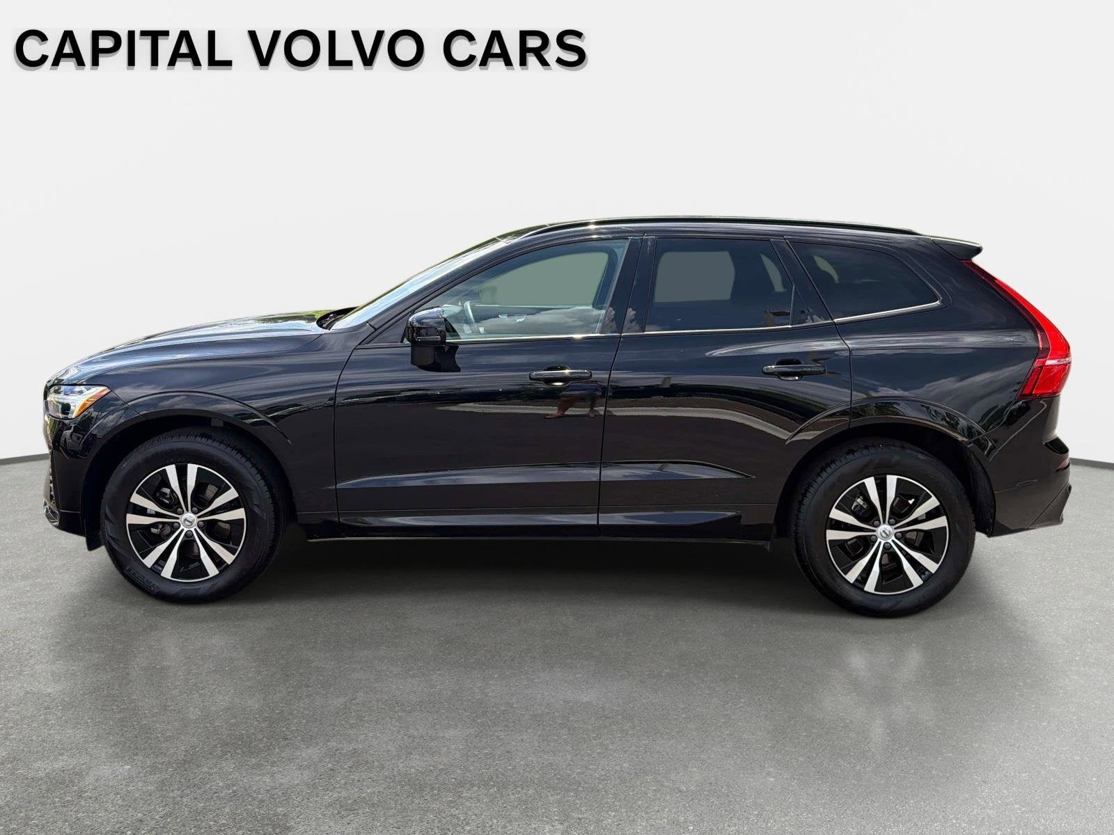 2025 Volvo XC60 Core