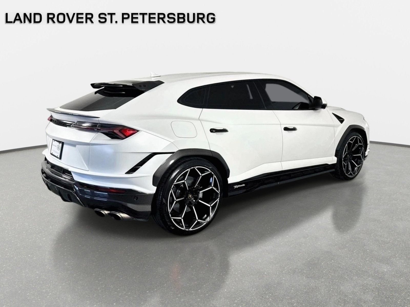 2024 Lamborghini Urus Performante