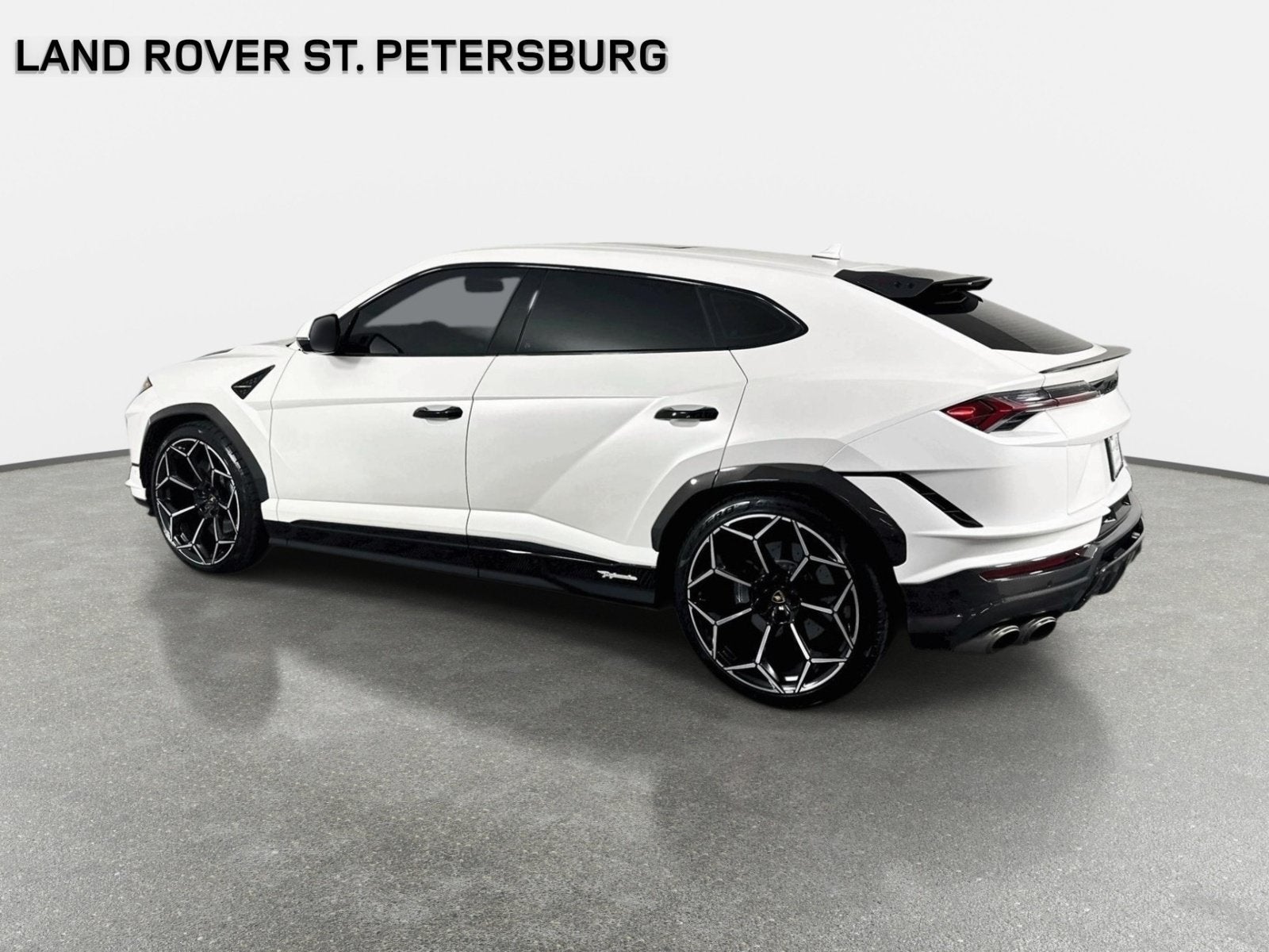 2024 Lamborghini Urus Performante
