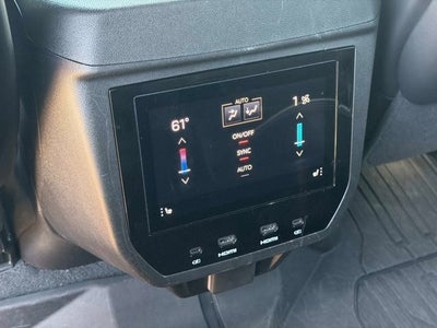 2025 GMC Yukon Denali Ultimate