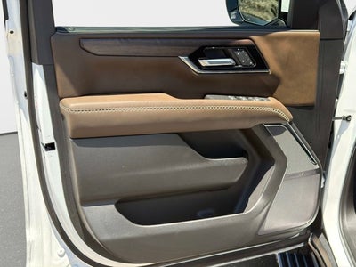 2025 GMC Yukon Denali Ultimate