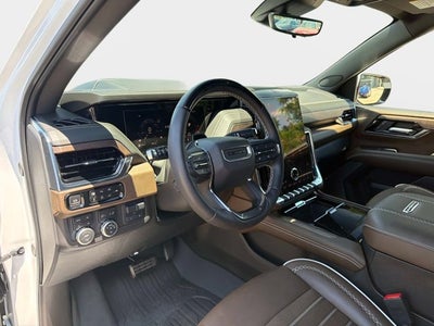 2025 GMC Yukon Denali Ultimate