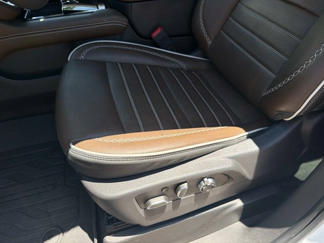 2025 GMC Yukon Denali Ultimate